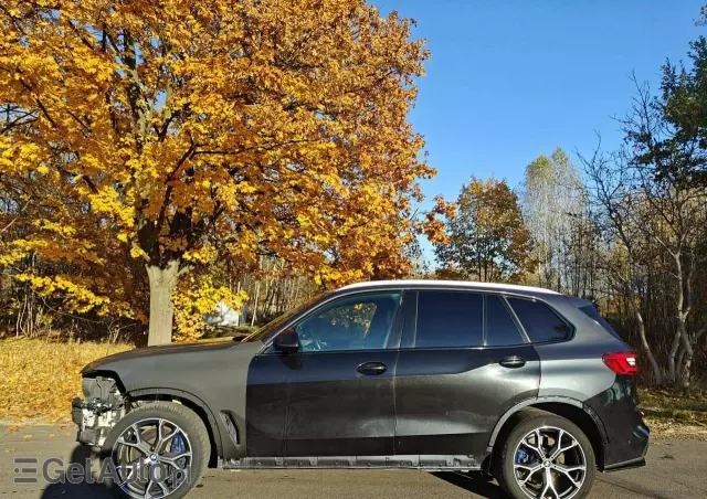 BMW X5 M M50d