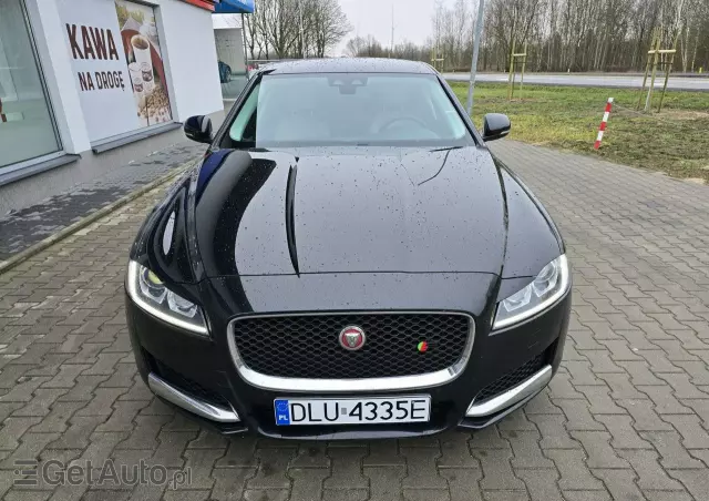 JAGUAR XF 2.0 i4D Pure