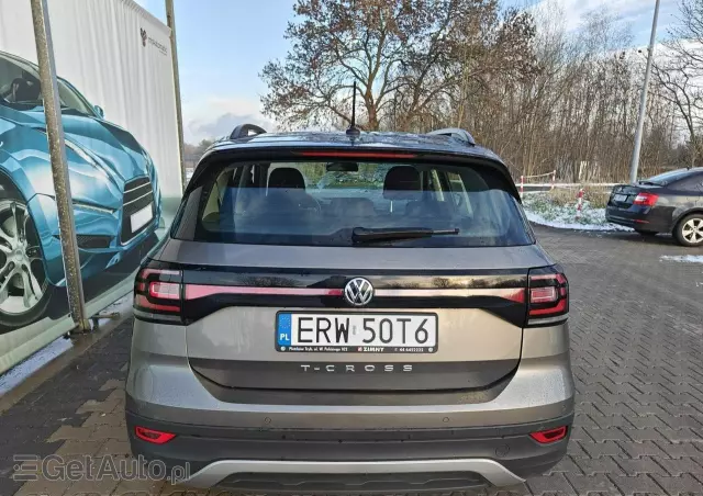 VOLKSWAGEN T-Cross 