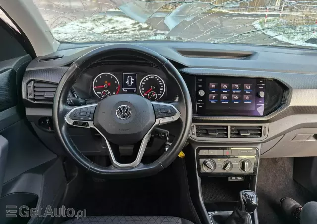 VOLKSWAGEN T-Cross 