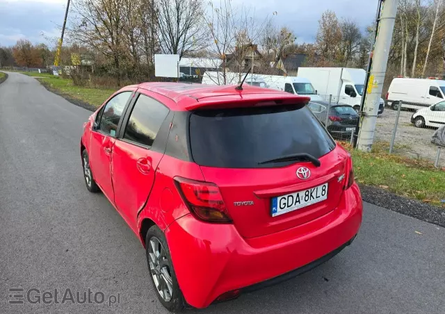 TOYOTA Yaris 1.33 Premium