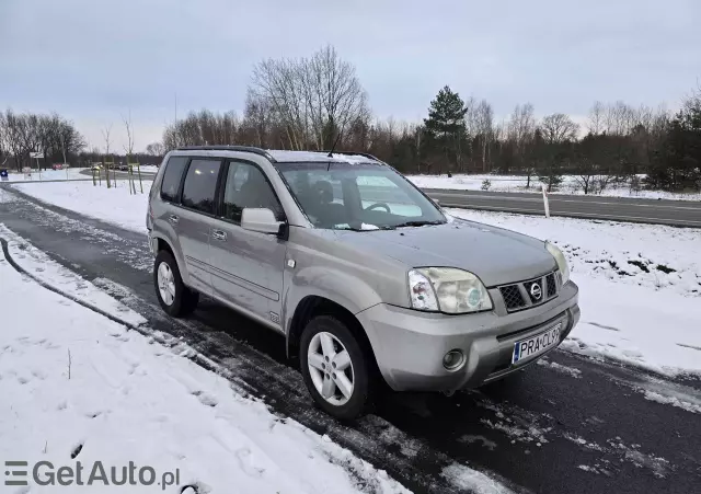 NISSAN X-Trail 2.2 dCi 4x2 Comfort