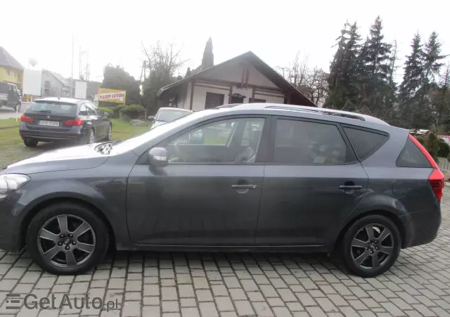 KIA Ceed Cee'd 1.6 Crdi Comfort +