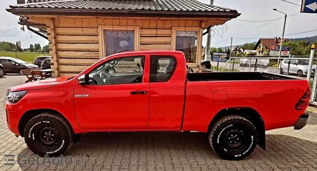 TOYOTA Hilux 