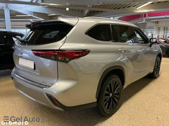 TOYOTA Highlander 