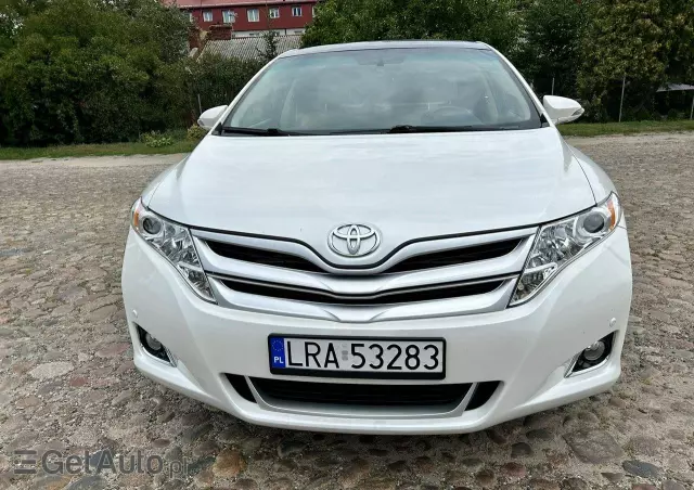 TOYOTA Venza 