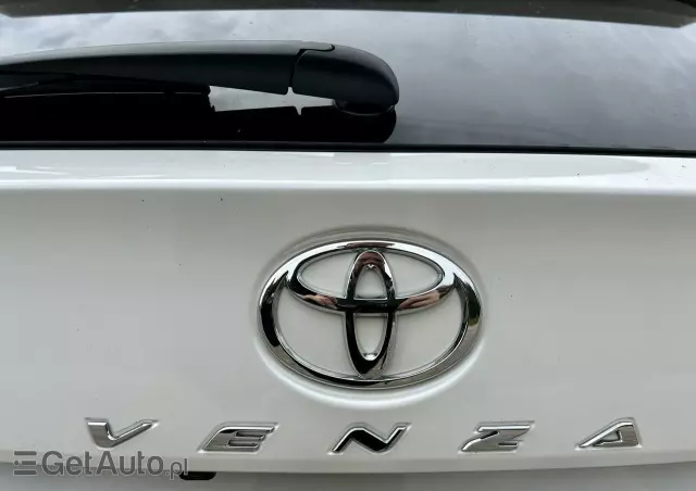 TOYOTA Venza 