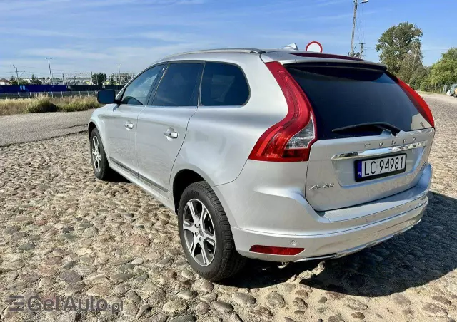 VOLVO XC 60 