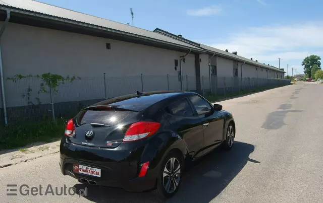 HYUNDAI Veloster 