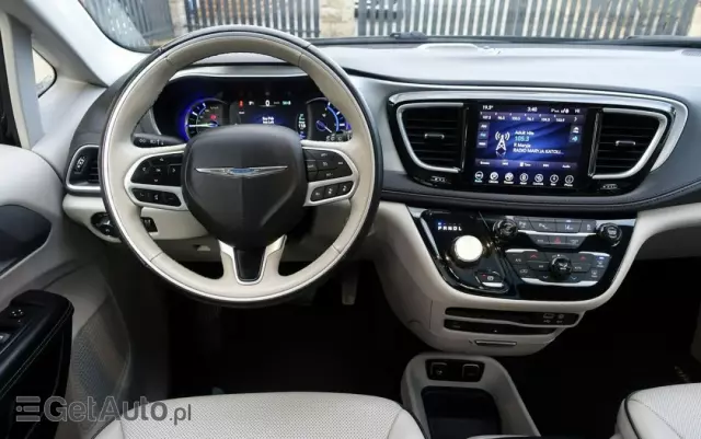 CHRYSLER Pacifica 