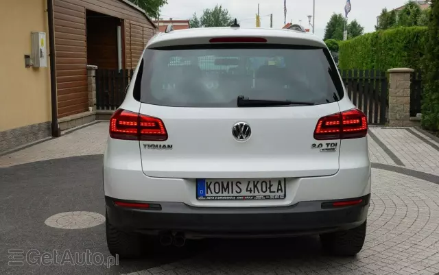 VOLKSWAGEN Tiguan 