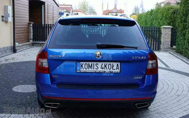 SKODA Octavia 