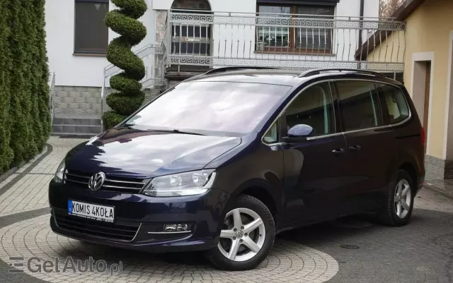 VOLKSWAGEN Sharan 