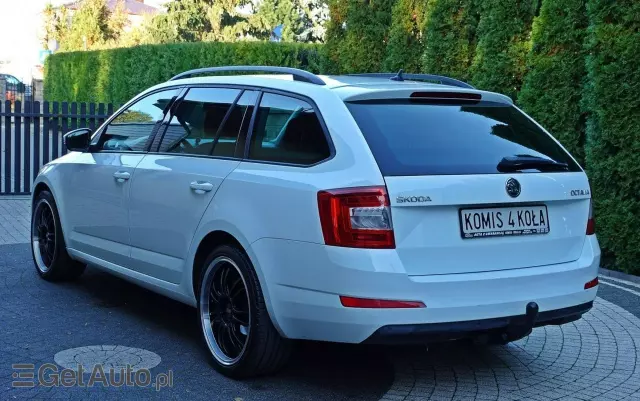 SKODA Octavia 