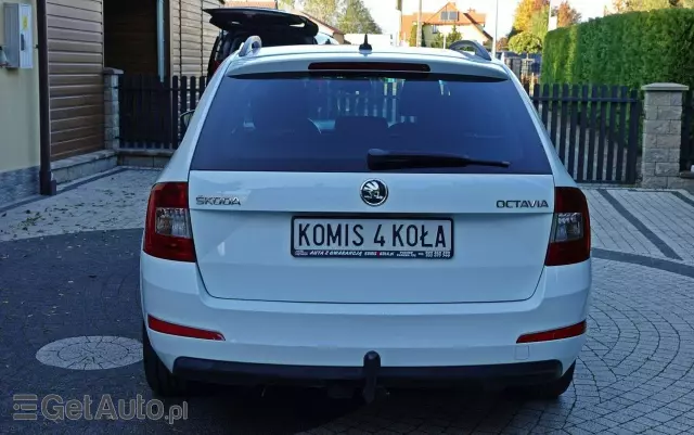 SKODA Octavia 