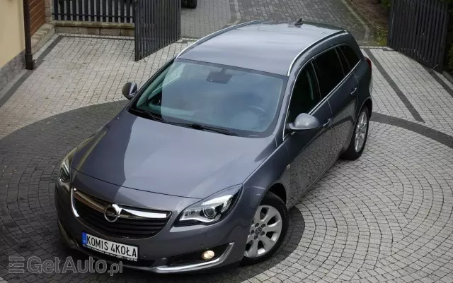 OPEL Insignia 