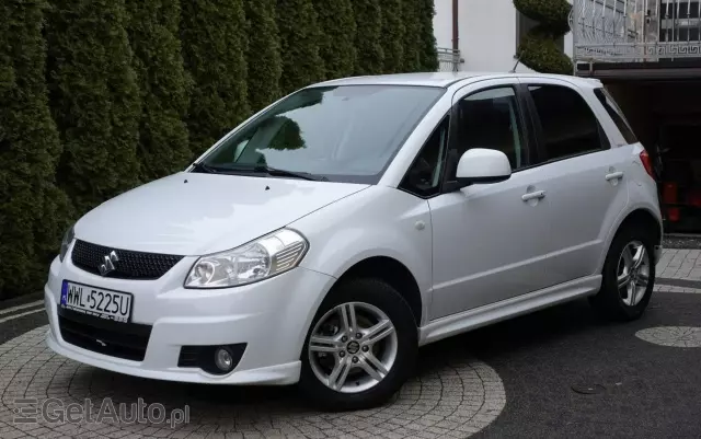 SUZUKI SX4 