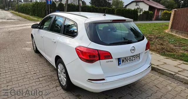 OPEL Astra IV 1.7 CDTI Essentia