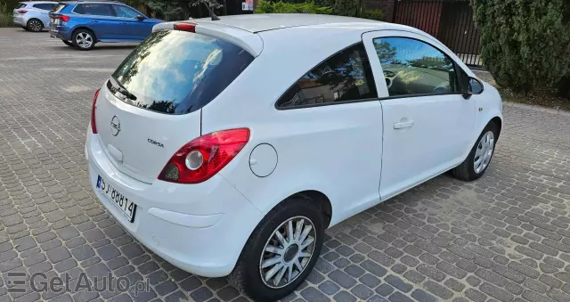 OPEL Corsa 1.2 16V Essentia