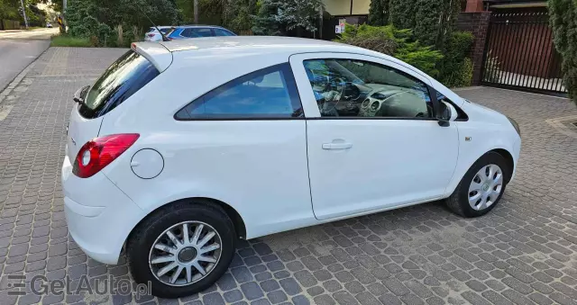 OPEL Corsa 1.2 16V Essentia