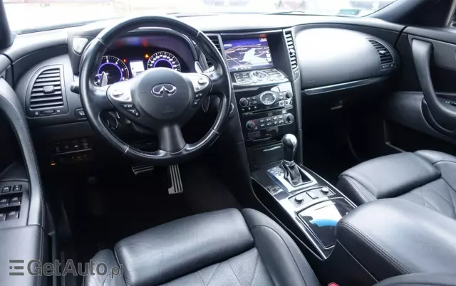 INFINITI QX70 