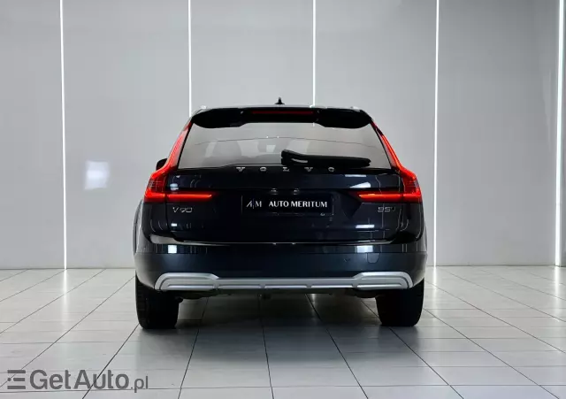 VOLVO V90 Cross Country B5 D AWD Ultimate