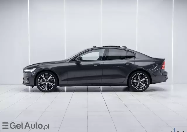 VOLVO S60 B5 B AWD Ultimate Dark