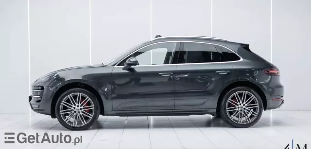 PORSCHE Macan Turbo