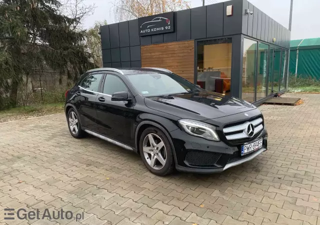 MERCEDES-BENZ GLA 200 (CDI) d 4Matic 7G-DCT StreetStyle