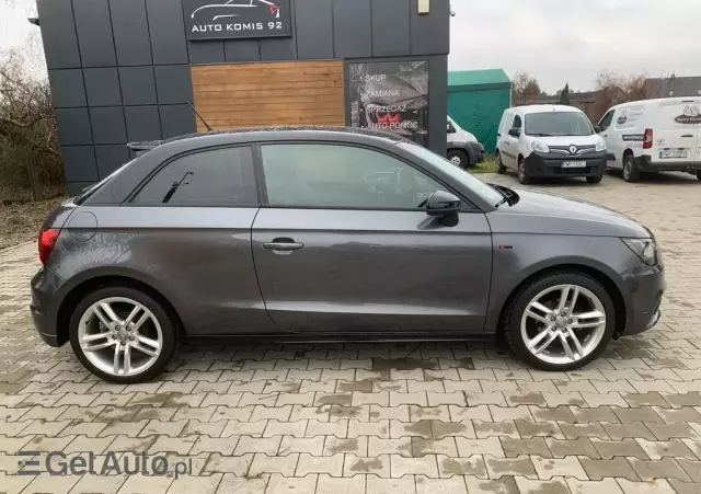 AUDI A1 1.6 TDI S line Sportpaket