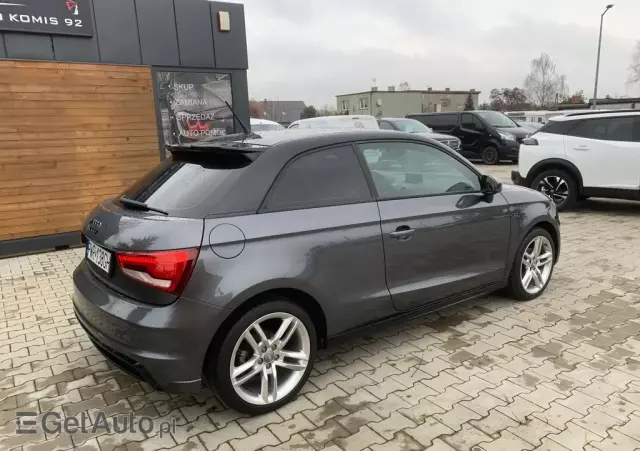 AUDI A1 1.6 TDI S line Sportpaket