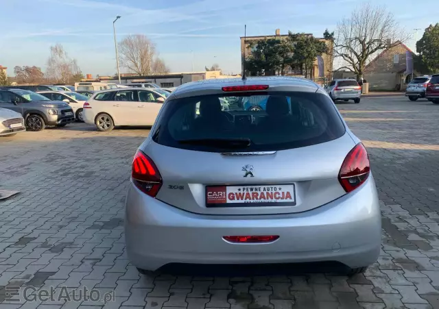 PEUGEOT 208 Blue-HDi 100 Stop&Start Style