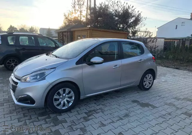 PEUGEOT 208 Blue-HDi 100 Stop&Start Style