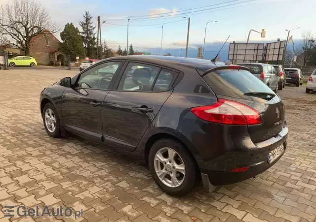 RENAULT Megane 1.6 16V 110 Dynamique