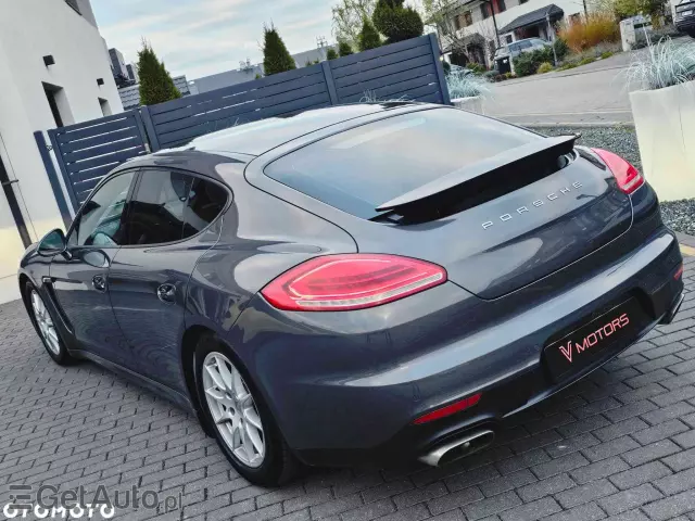 PORSCHE Panamera Diesel