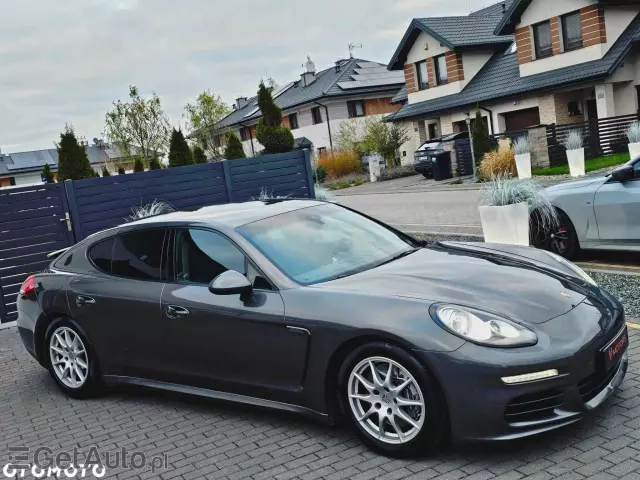 PORSCHE Panamera Diesel