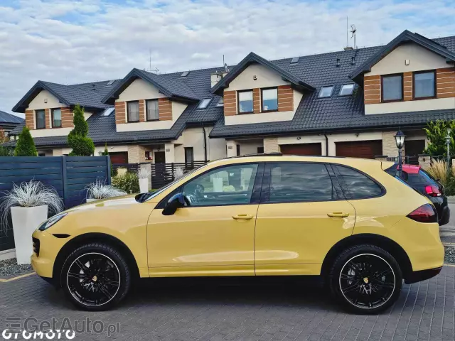 PORSCHE Cayenne 