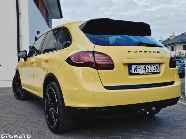 PORSCHE Cayenne 