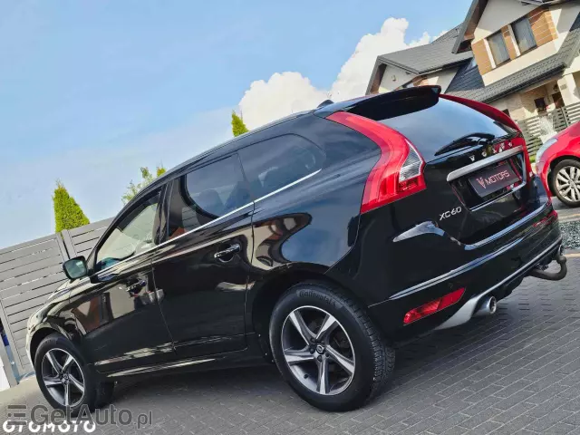 VOLVO XC 60 D3 Drive-E R-Design Momentum