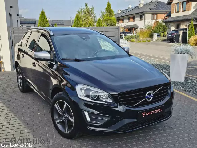 VOLVO XC 60 D3 Drive-E R-Design Momentum