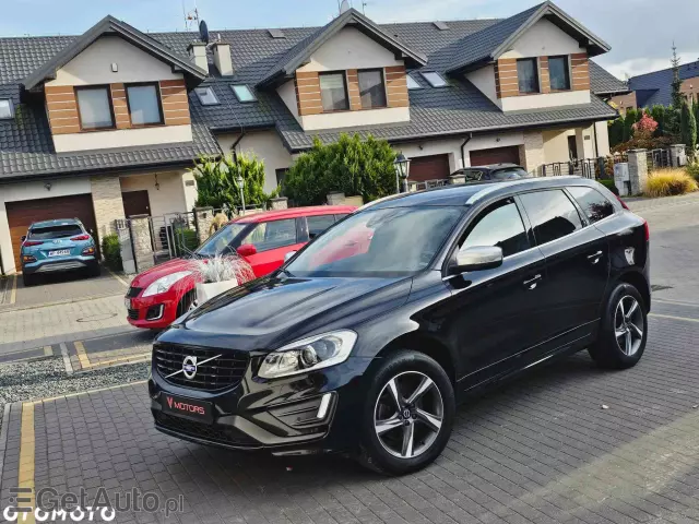 VOLVO XC 60 D3 Drive-E R-Design Momentum