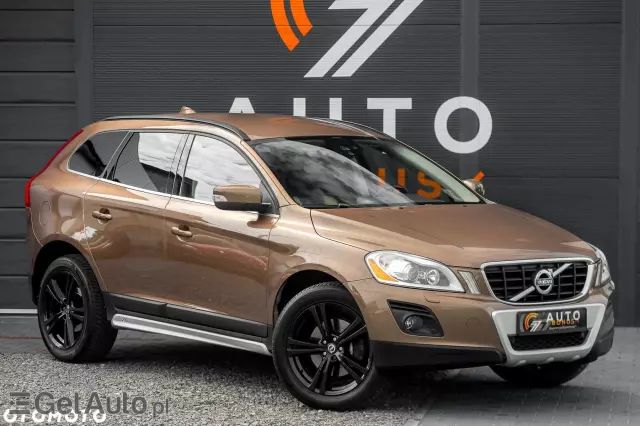 VOLVO XC 60 2.4D AWD Momentum