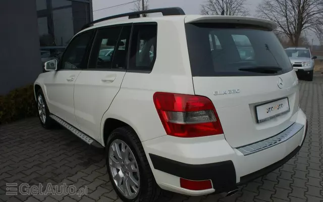 MERCEDES-BENZ GLK 