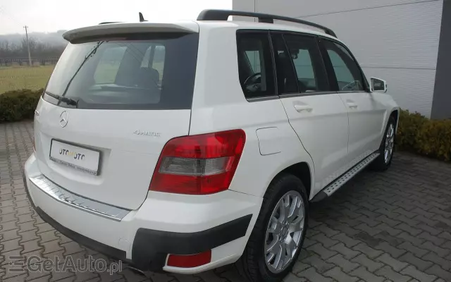 MERCEDES-BENZ GLK 