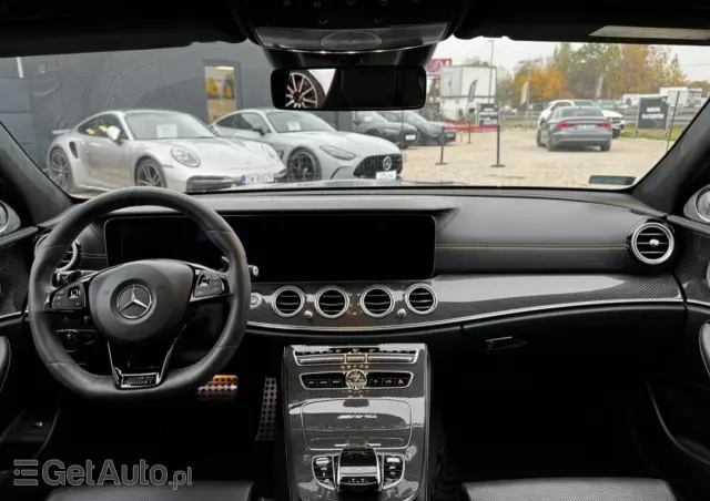 MERCEDES-BENZ Klasa E AMG 63 S 4-Matic+