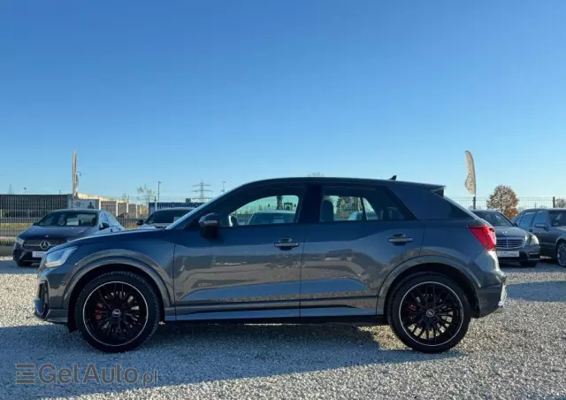 AUDI SQ2 