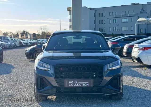 AUDI SQ2 