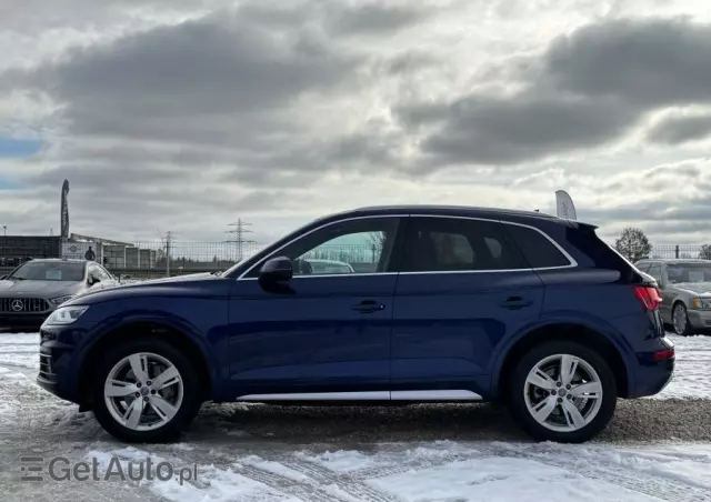 AUDI Q5 2.0 TFSI quattro S tronic sport