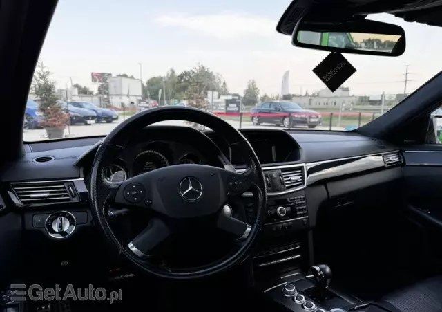 MERCEDES-BENZ Klasa E 63 AMG T AMG Speedshift 7G-MCT