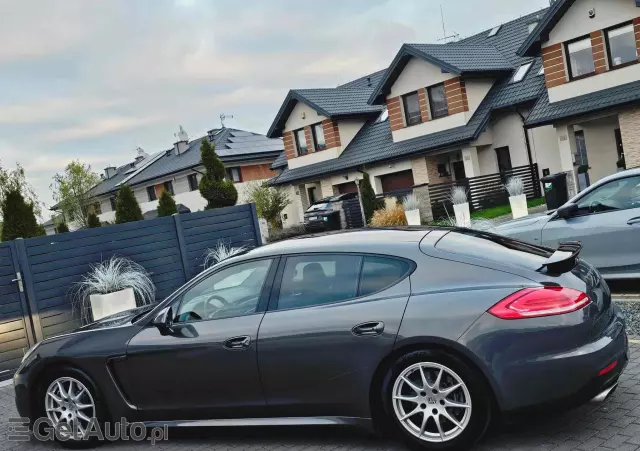 PORSCHE Panamera Diesel